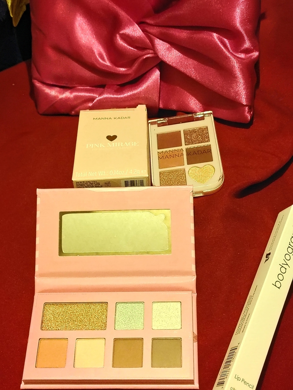 ipsy Pink-Themed Eyeshadow Palettes with Gold Shimmer